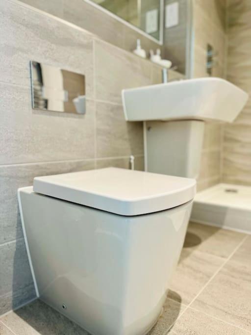 Stunning One Bedroom Apartment In Old Trafford Mánchester Exterior foto